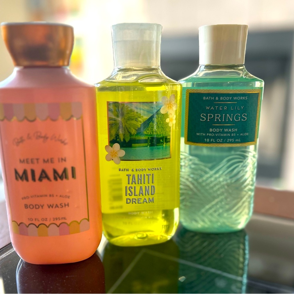 Bath and Body Works Tropical Body Wash Bundle